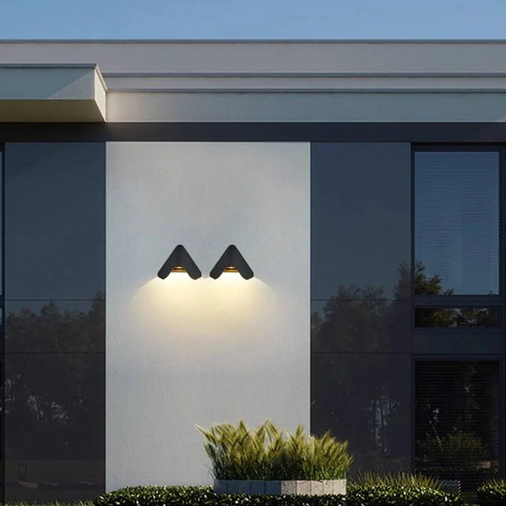Zeltora LED Outdoor Wall Lamp