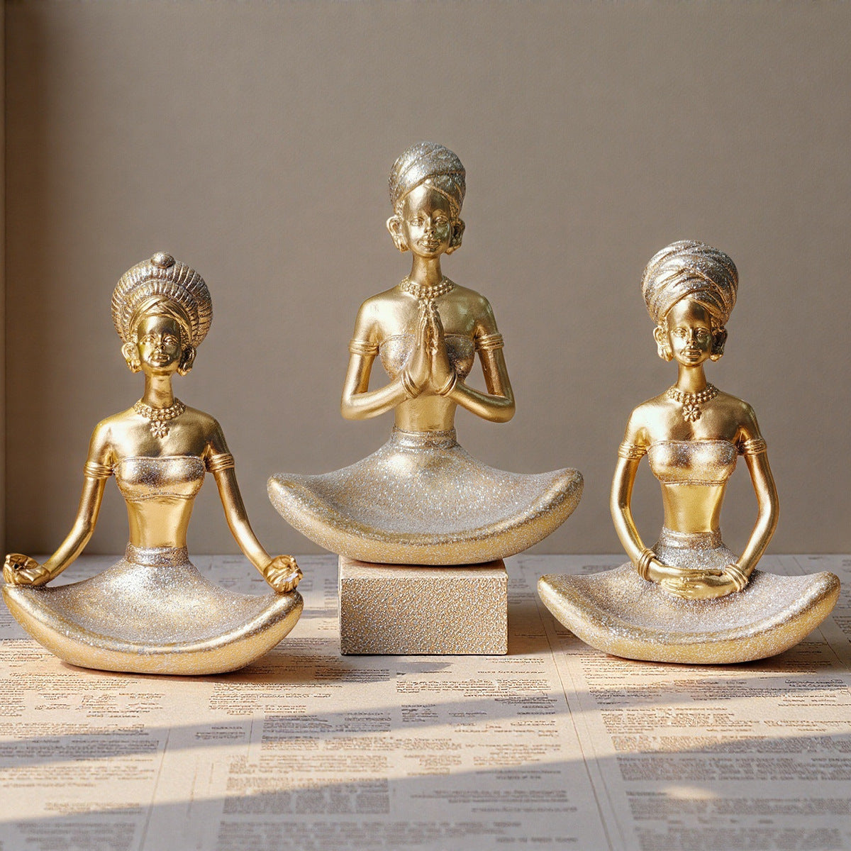 Zenart Statue Gold Silver | Thrascher